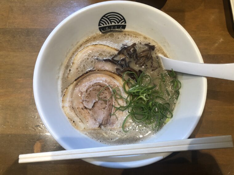 いちむじんラーメン真上